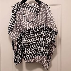 NWOT Manuheali'i Top with Bat Wing Sleeves.